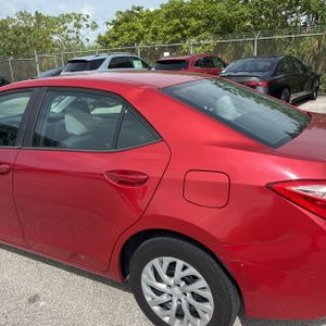 2019 Toyota COROLLA LE — фото 6