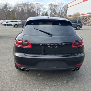 PORSCHE MACAN S - 7