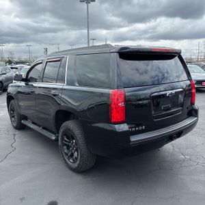 CHEVROLET TAHOE LS - 5