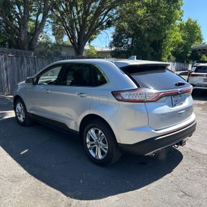 FORD EDGE SEL - 3