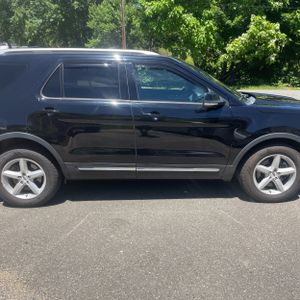 صورة مصغرة 11 لـ 2016 FORD EXPLORER XLT