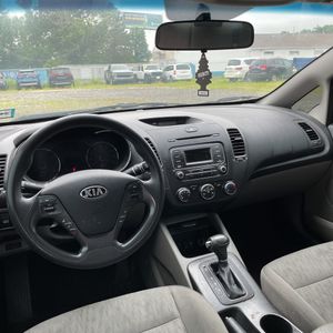 2015 KIA FORTE LX thumbnail 36
