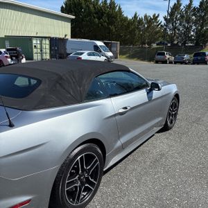 FORD MUSTANG ECOBOOST PREMIUM - 9