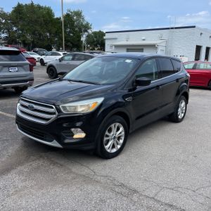 FORD ESCAPE SE - 1