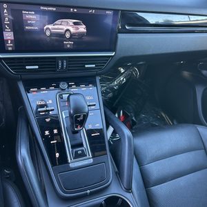 صورة مصغرة 36 لـ 2020 Porsche CAYENNE BASE