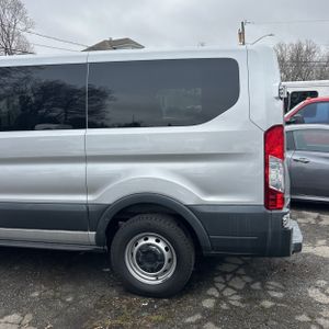 FORD TRANSIT 150 XL - 6