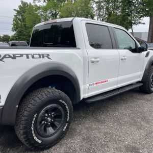 FORD F150 RAPTOR - 9
