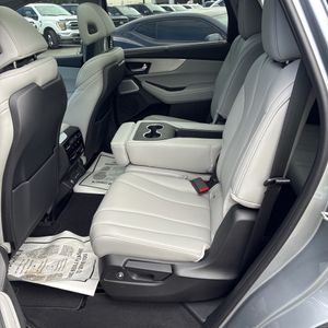 صورة 34 لـ 2025 Acura MDX SH-AWD W/TECH