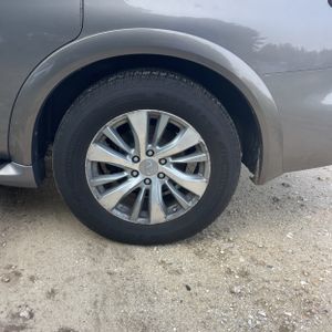 صورة مصغرة 18 لـ 2016 Infiniti QX80 BASE
