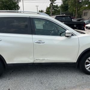 2016 Nissan ROGUE SV — миниатюра 11