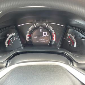 2018 Honda CIVIC LX — миниатюра 38