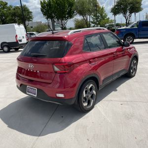 HYUNDAI VENUE LIMITED - 7