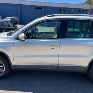 VOLKSWAGEN TIGUAN SEL - 4