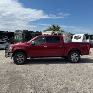 FORD F-150 LARIAT - 3