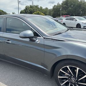 صورة مصغرة 13 لـ 2021 Hyundai SONATA LIMITED
