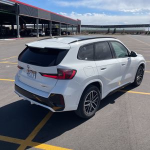 BMW X1 XDRIVE28I - 8