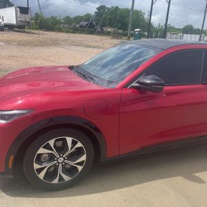 FORD MUSTANG MACH-E PREMIUM - 2