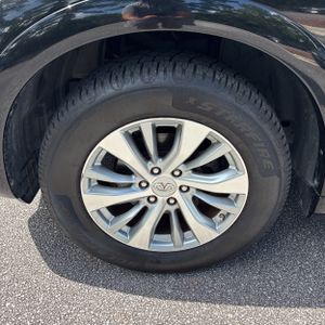 2017 Infiniti QX80 — миниатюра 15