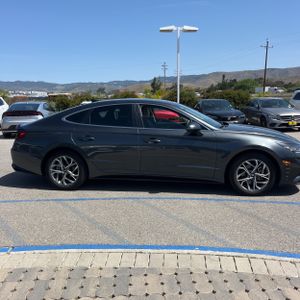 HYUNDAI SONATA SEL - 10