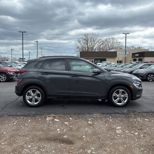 HYUNDAI KONA SEL - 10