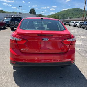 FORD FOCUS SE - 7