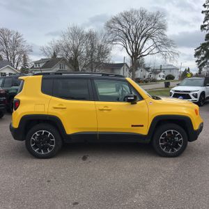 JEEP RENEGADE TRAILHAWK - 10