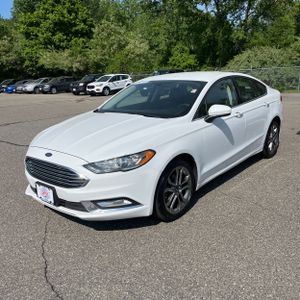 FORD FUSION SE - 1