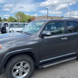 TOYOTA 4RUNNER - 2