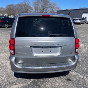 DODGE GRAND CARAVAN SXT - 7
