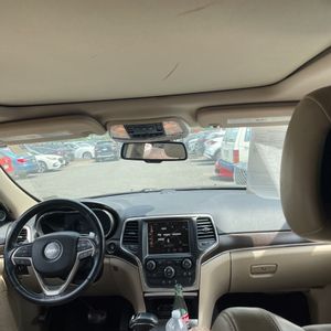 2015 JEEP GRAND CHEROKEE LIMITED — фото 36