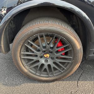 صورة 17 لـ 2016 Porsche CAYENNE GTS