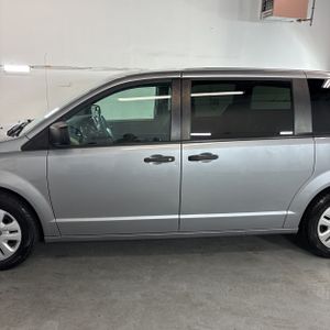 صورة 4 لـ 2019 Dodge GRAND CARAVAN SE