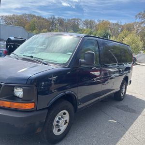 CHEVROLET EXPRESS 3500 - 2