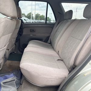 صورة مصغرة 34 لـ 2001 Toyota 4RUNNER SR5