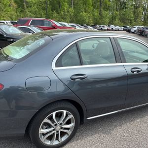 MERCEDES-BENZ C-CLASS - 9