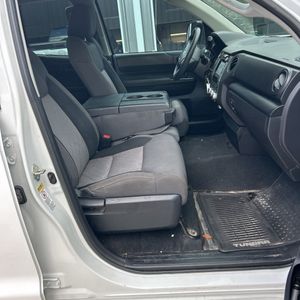 2016 Toyota TUNDRA SR photo 33