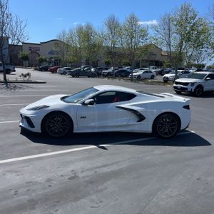 CHEVROLET CORVETTE STINGRAY - 3