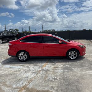 FORD FOCUS SEL - 10
