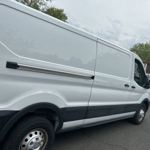 FORD TRANSIT 250 - 9