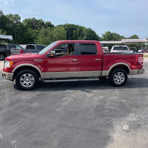 2010 FORD F-150 LARIAT photo 3