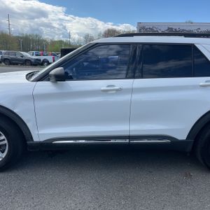 FORD EXPLORER XLT - 4