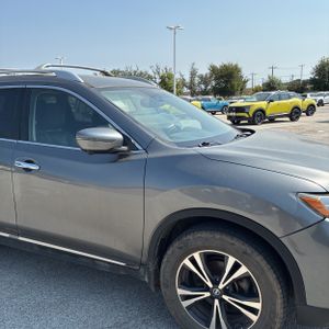 صورة 13 لـ 2017 Nissan ROGUE SL