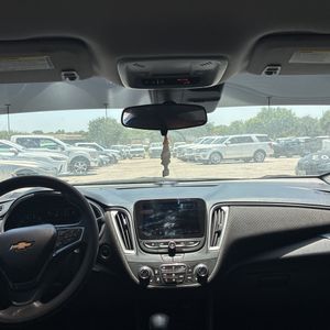 صورة مصغرة 36 لـ 2023 Chevrolet MALIBU LT
