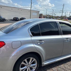 2013 Subaru LEGACY 2.5I PREMIUM photo 9