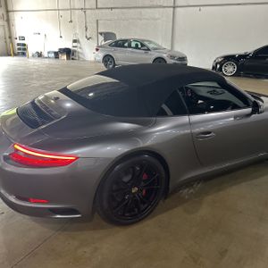 PORSCHE 911 CARRERA - 9