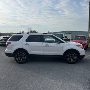 FORD EXPLORER SPORT - 10