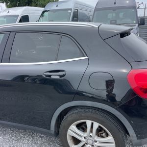 2017 Mercedes-BENZ GLA photo 6