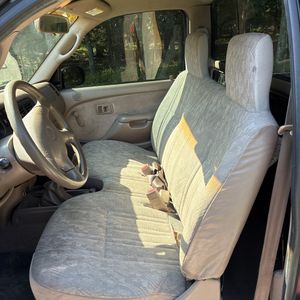 صورة 31 لـ 2004 Toyota TACOMA BASE