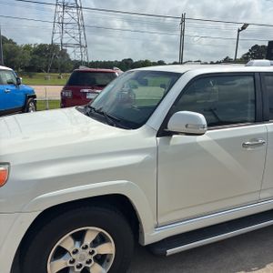 TOYOTA 4RUNNER - 2
