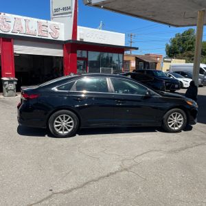 HYUNDAI SONATA SE - 10